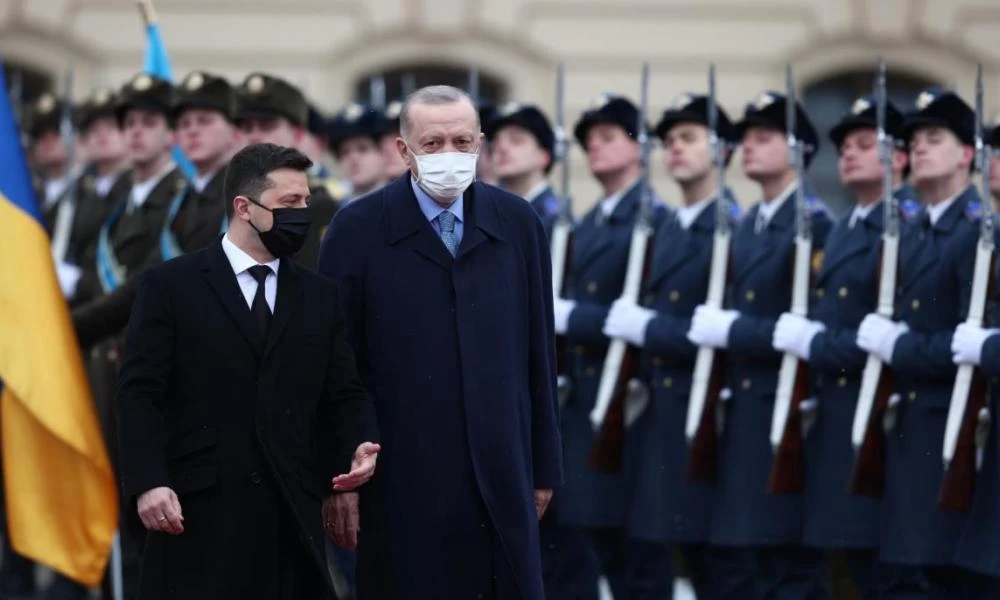 Τετ α τετ συνάντηση Ζελένσκι- Ερντογάν στο Κίεβο